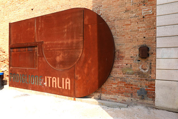 Biennale di Venezia 1